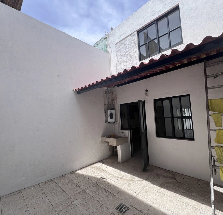 compratucasa- El Manantial