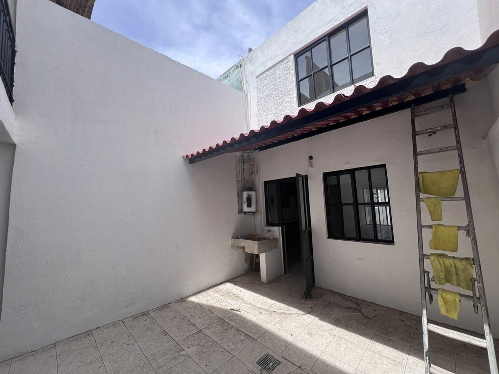 compratucasa- El Manantial