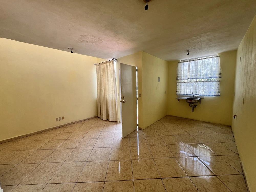 Sala amplia de casa en venta en Real del Valle Tlajomulco